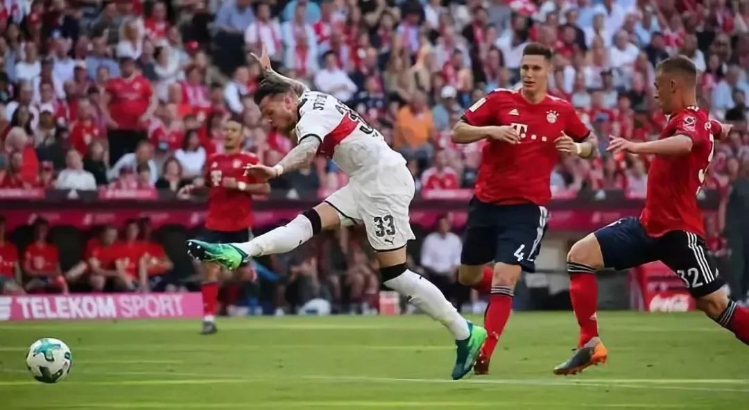  斯图加特主场不敌弗赖堡遭遇赛季首败